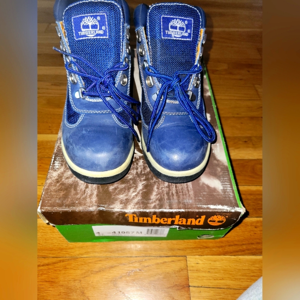Big kids sz 4/women's 5.5 blue leather Timberland boots